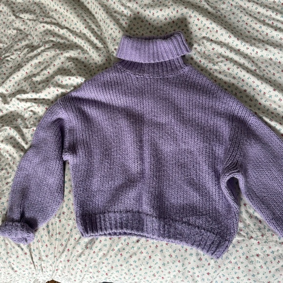 H&M Purple Knit Turtleneck Sweater - Picture 2 of 5